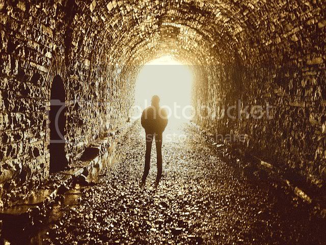 tunnelsilhouette.jpg